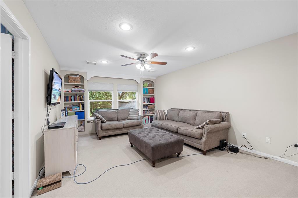 1010 Mahogany Run Drive, Katy, Texas image 31