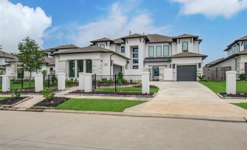 8911 Orchard Cove, Missouri City, Texas image 1