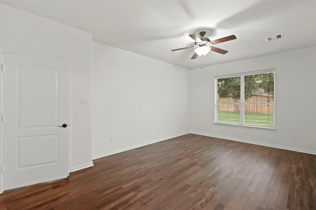 1835 Pembrook Circle, Conroe, Texas image 18