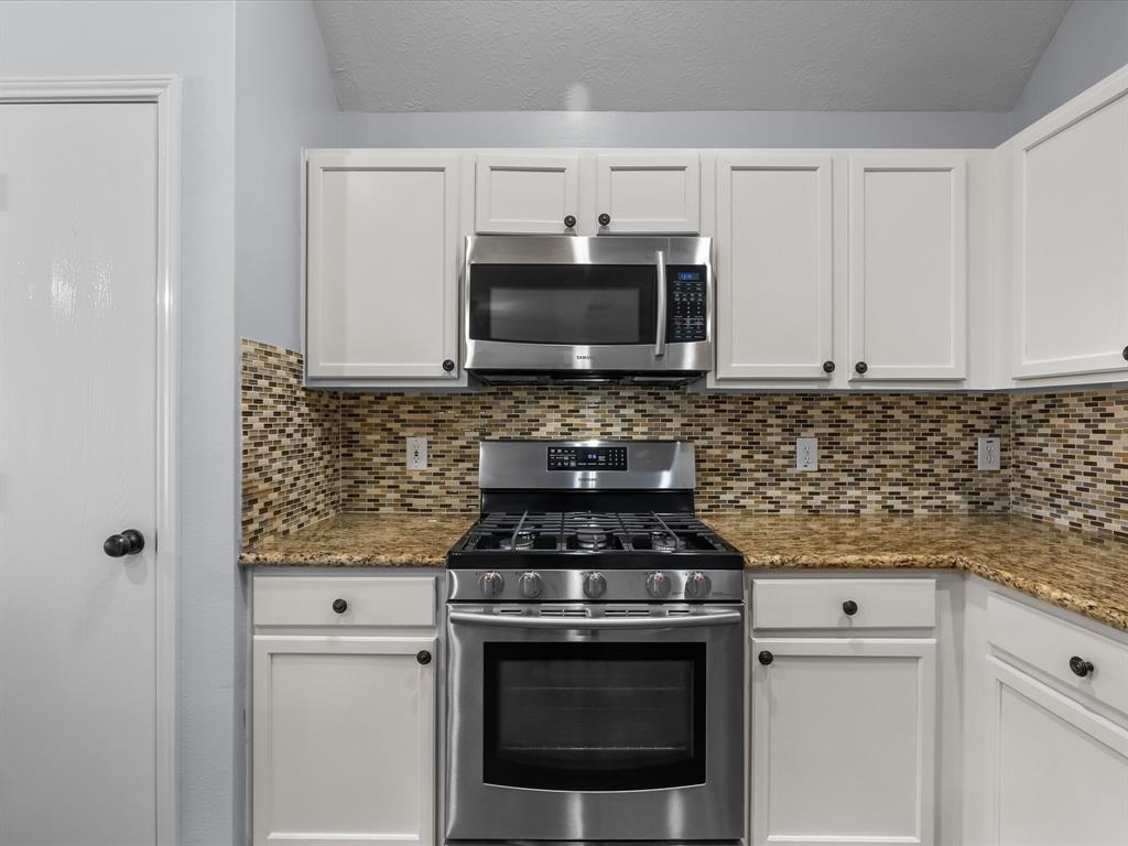 5105 Cherrywood Court, League City, Texas image 12