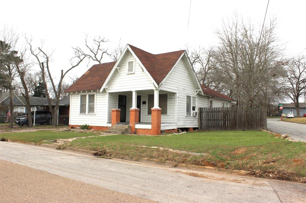 1107 Thiel Street, Brenham, Texas image 1