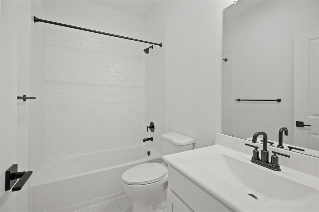 15211 Laurel Oak Lane, Santa Fe, Texas image 15
