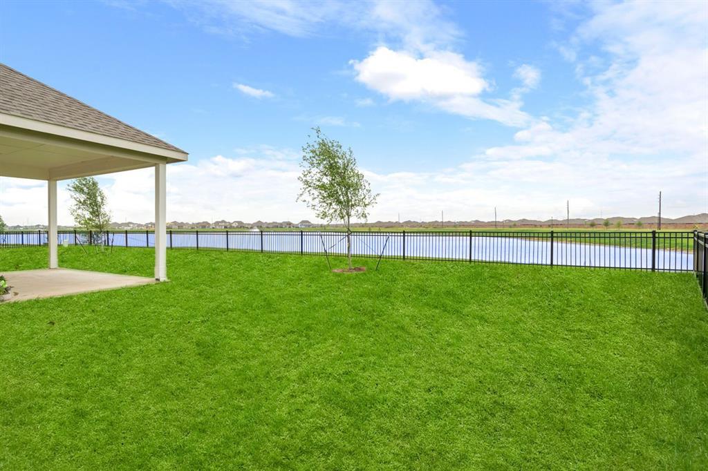 4628 Peony Green Drive, Katy, Texas image 27