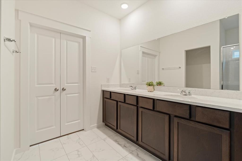 4628 Peony Green Drive, Katy, Texas image 19