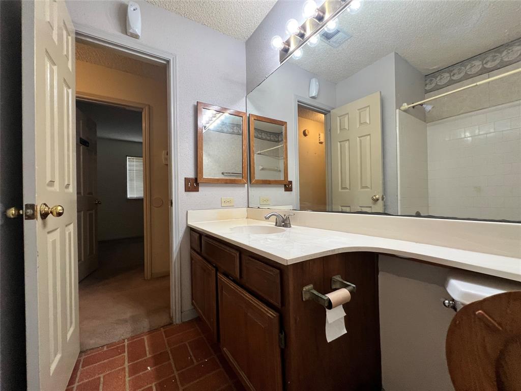 3418 Green Fields Drive, Sugar Land, Texas image 21