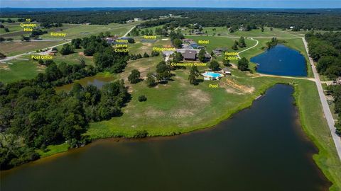 A home in Hilltop Lakes