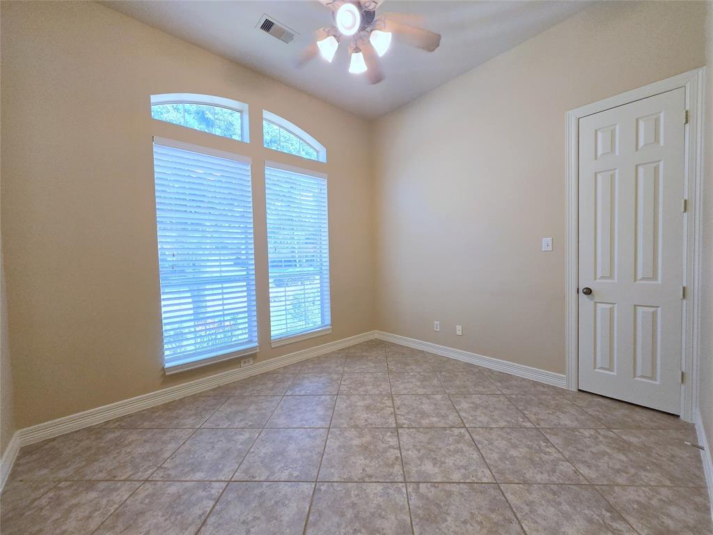 12515 Stoney Creek Drive, Pearland, Texas image 35
