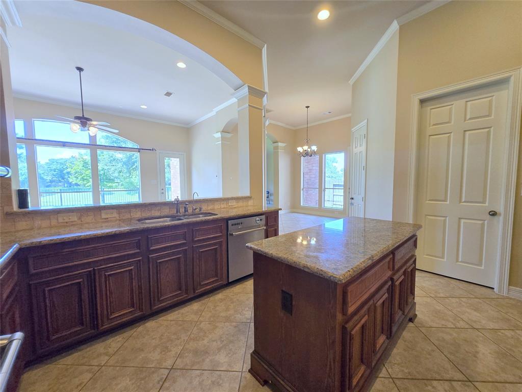 12515 Stoney Creek Drive, Pearland, Texas image 18