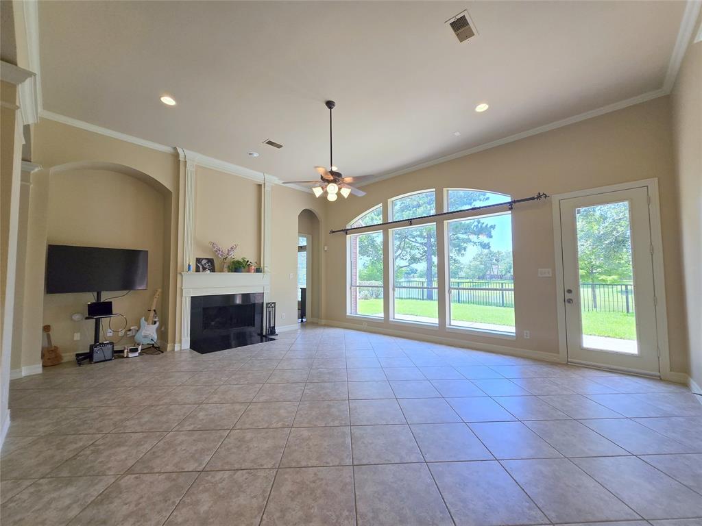 12515 Stoney Creek Drive, Pearland, Texas image 10