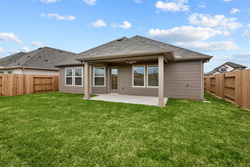 5806 Sunkissed Drive, Fulshear, Texas image 36