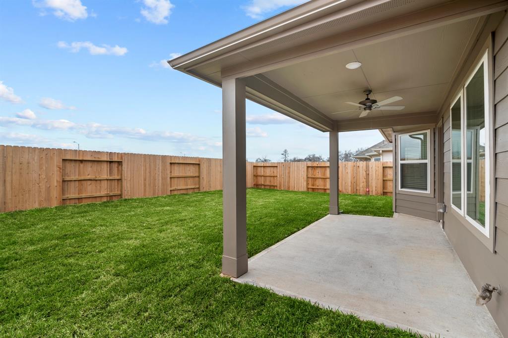 5806 Sunkissed Drive, Fulshear, Texas image 35