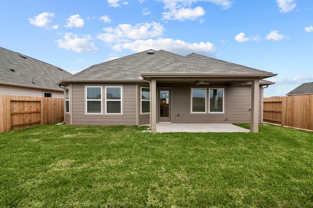 5806 Sunkissed Drive, Fulshear, Texas image 6