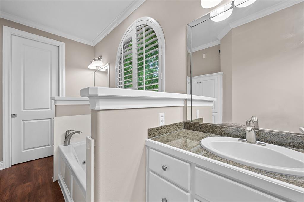 121 Capetown Lane, Conroe, Texas image 18