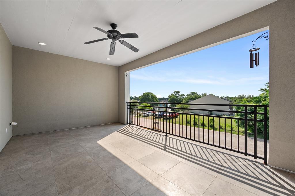 121 Capetown Lane, Conroe, Texas image 7