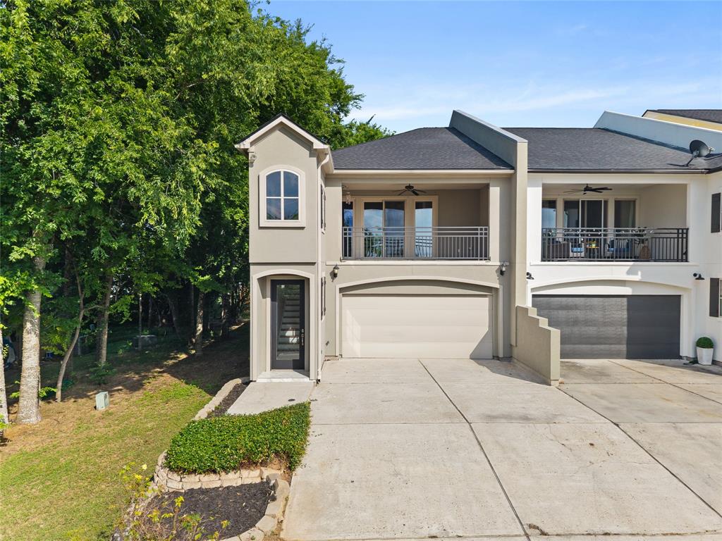 121 Capetown Lane, Conroe, Texas image 1