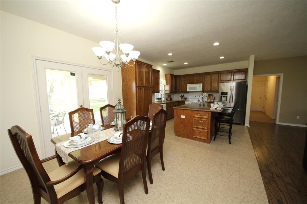 37453 Betka Road, Hempstead, Texas image 10