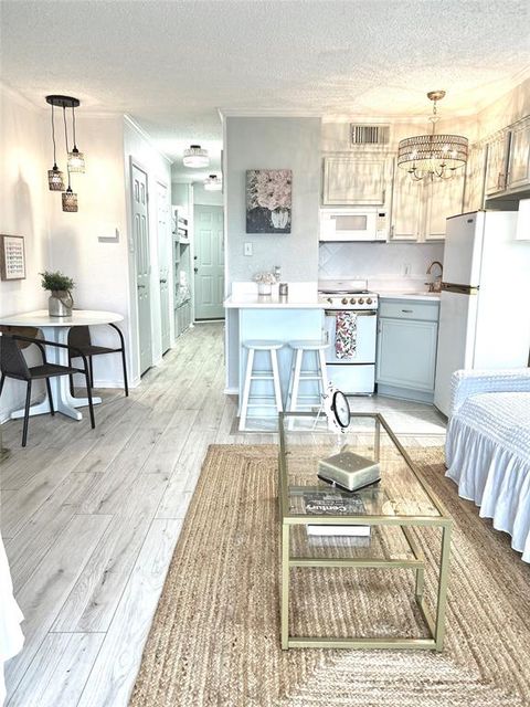 6102 Seawall Boulevard S 229 Galveston TX 77551