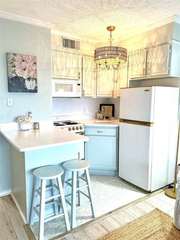property-search 2 6102 Seawall Boulevard S 229
