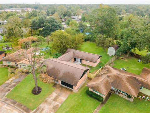 A home in Lake Jackson