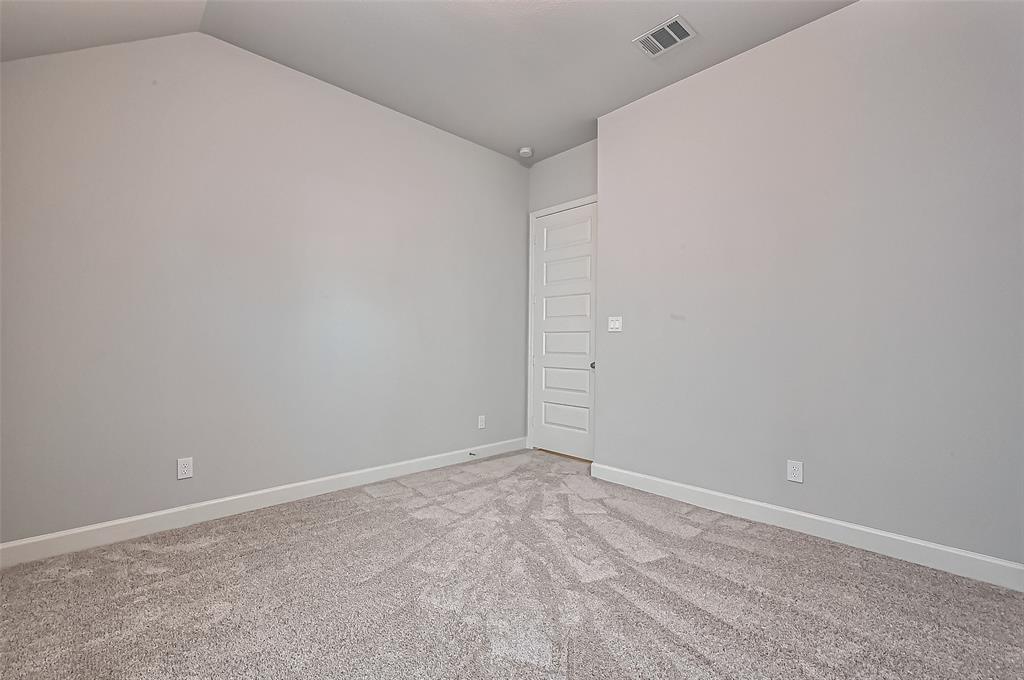 29808 Breezy Pines Loop, Fulshear, Texas image 36