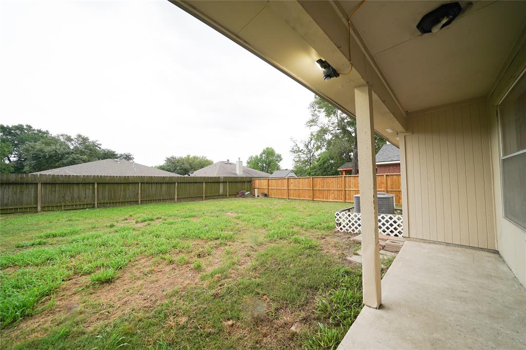 5006 Dawngate Drive, Spring, Texas image 15