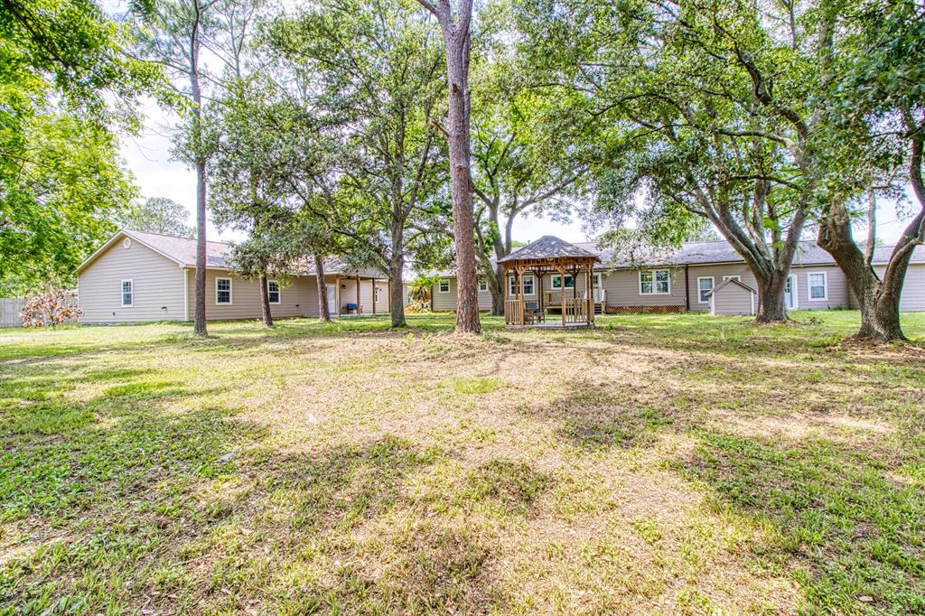 239 Cypress Street, Hungerford, Texas image 11