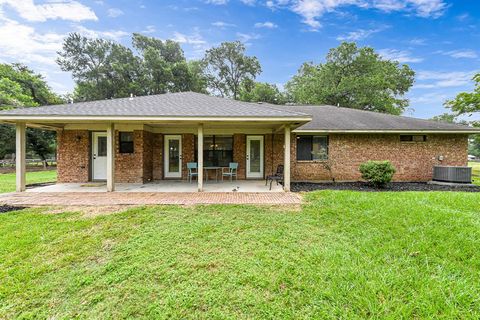 A home in Simonton