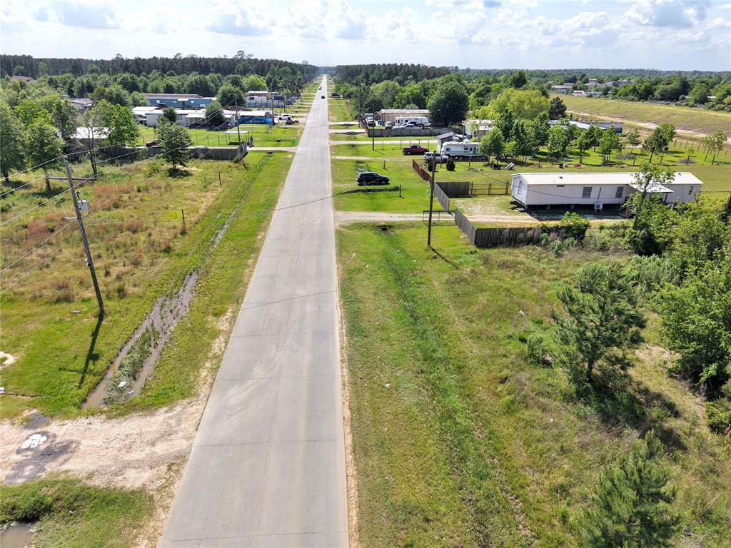 1529 County Road 3540, Cleveland, Texas image 3