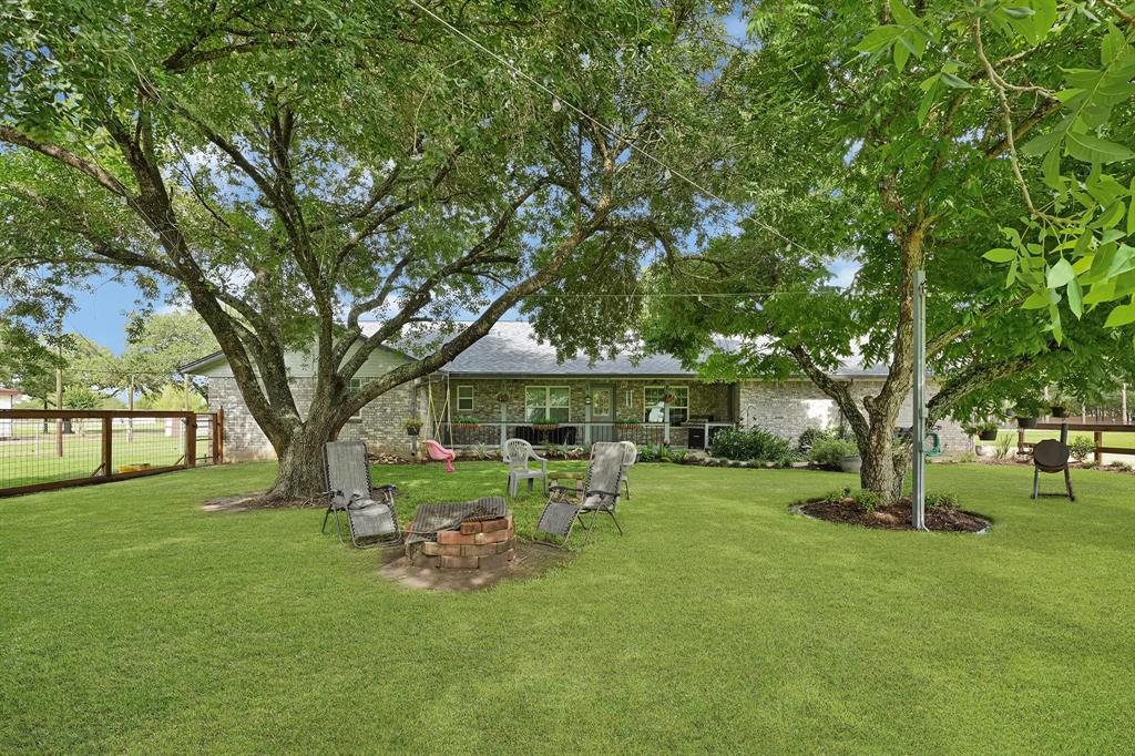 2813 Avenue J, Santa Fe, Texas image 25