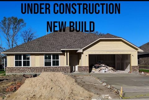 MLS: 50156676