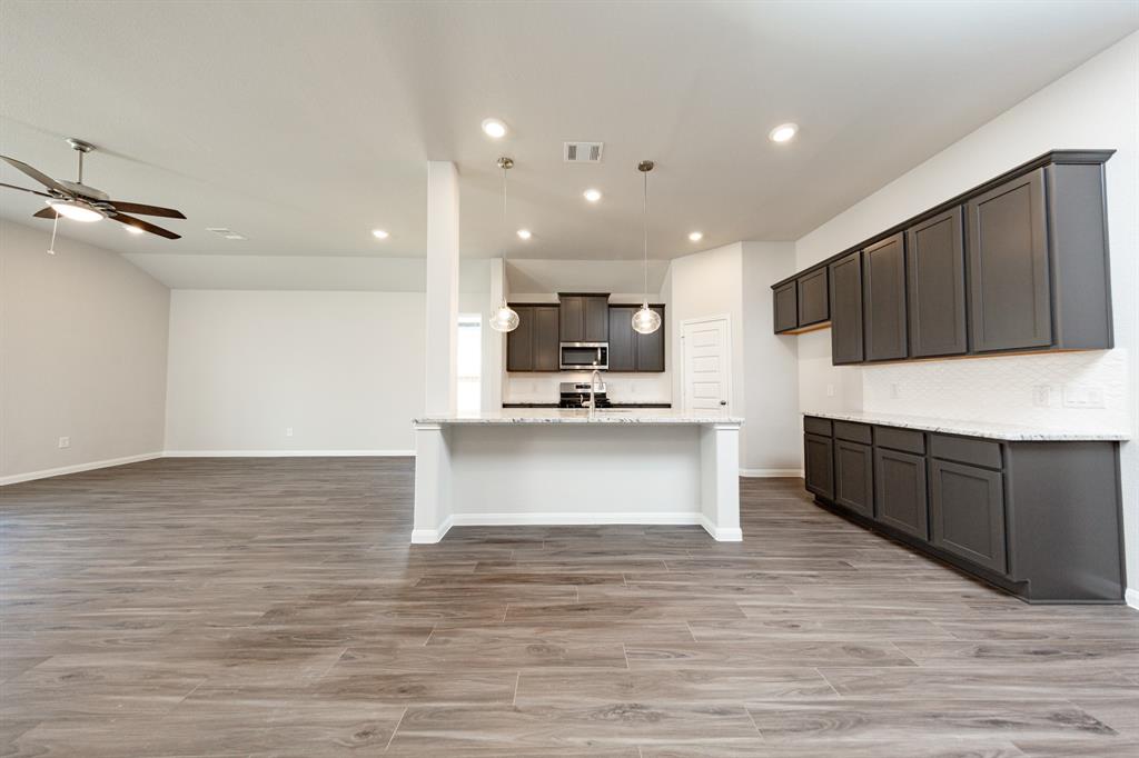 3009 Plains Circle, Brookshire, Texas image 11