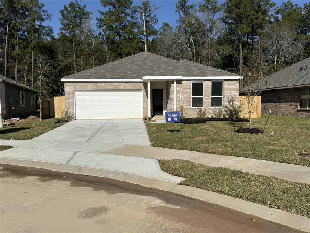 1307 Garrett Sudhendrio Drive, Crosby, Texas image 1