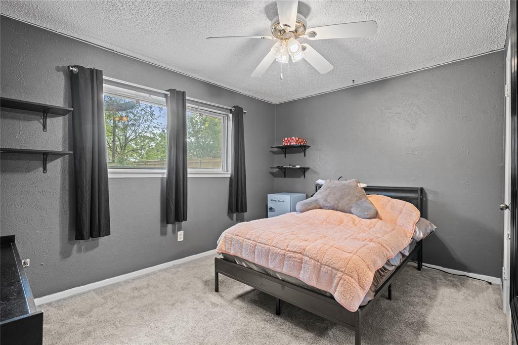 807 Driftwood Street, League City, Texas image 23