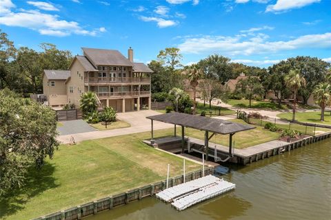 A home in Seabrook