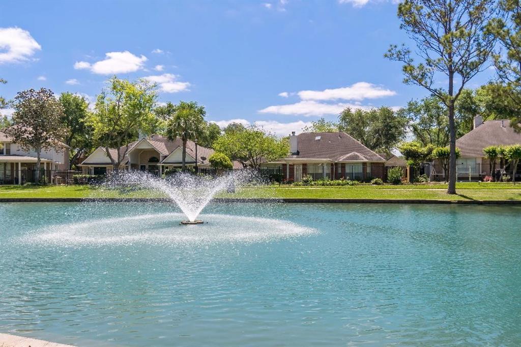 2538 Silent Shore Court, Richmond, Texas image 36