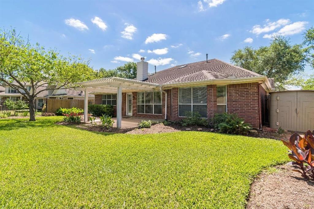 2538 Silent Shore Court, Richmond, Texas image 33