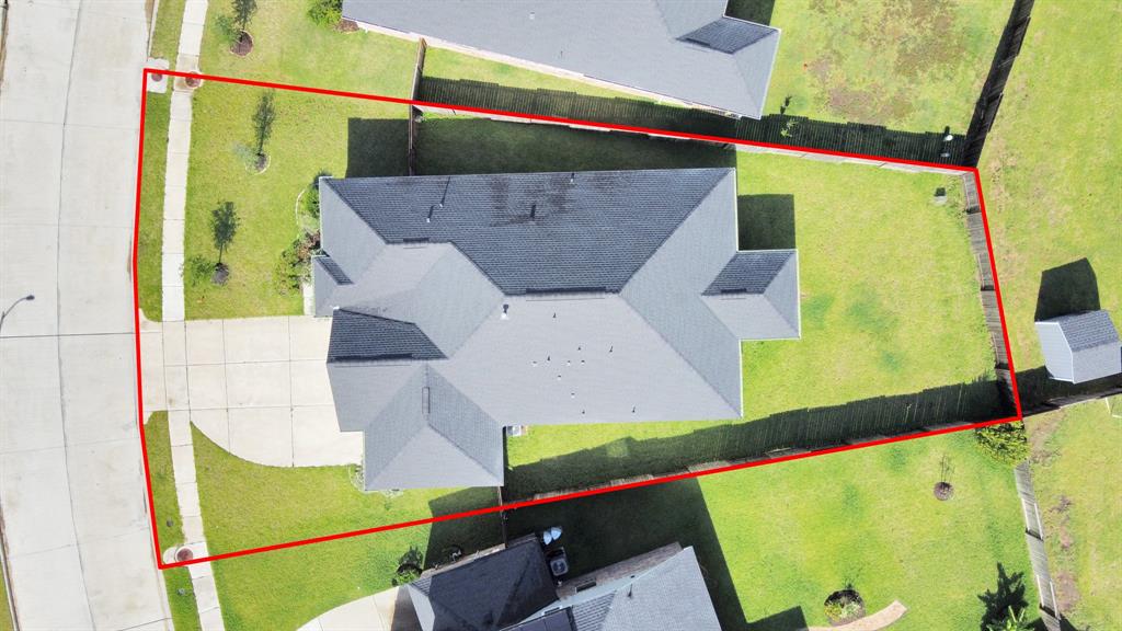 8034 Royal Palm Drive, Fulshear, Texas image 5