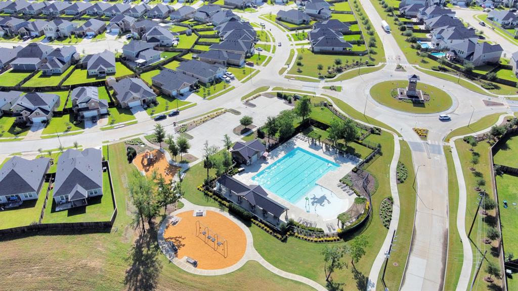 8034 Royal Palm Drive, Fulshear, Texas image 38