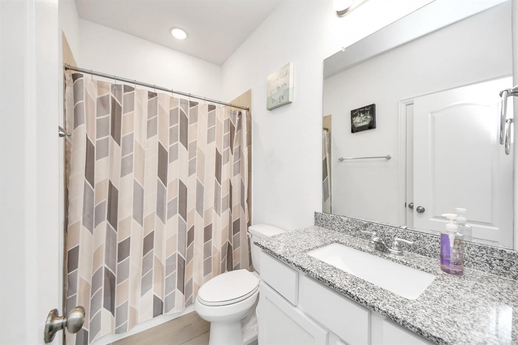 8034 Royal Palm Drive, Fulshear, Texas image 33