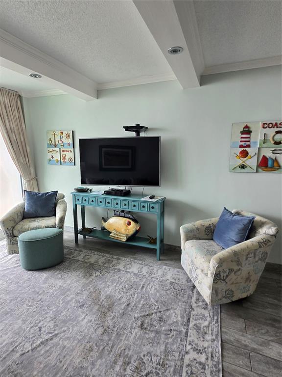 1401 E Beach Drive 1005