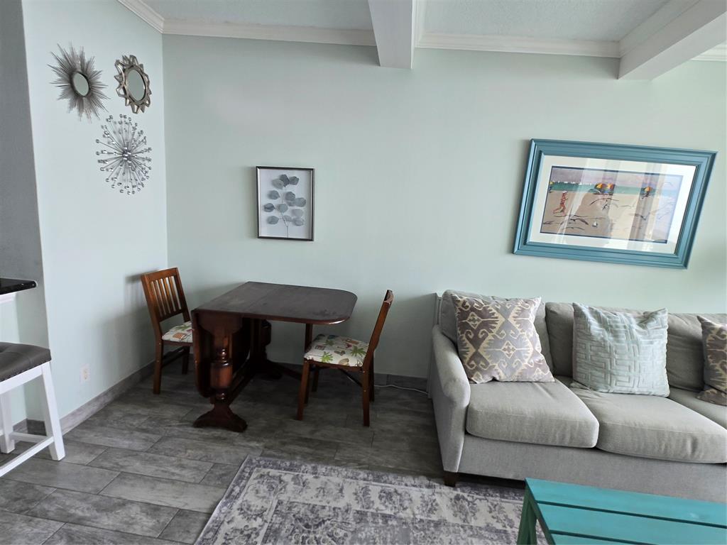 1401 E Beach Drive 1005