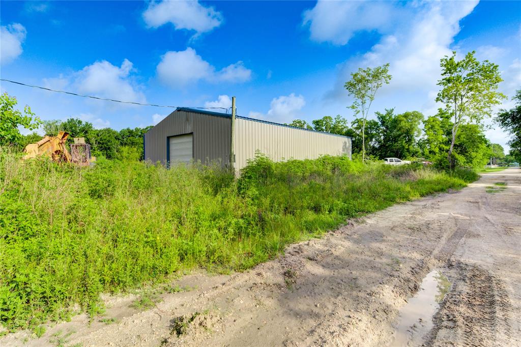 19650 Webb Road, Alvin, Texas image 6