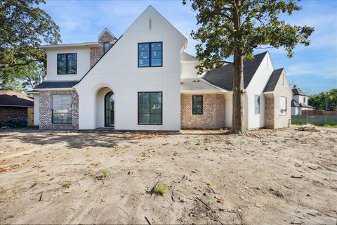 8725 Cedardale Drive Houston TX 77055
