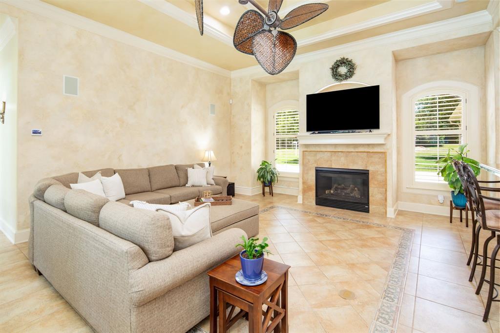 15609 Crown Oaks Drive, Montgomery, Texas image 14