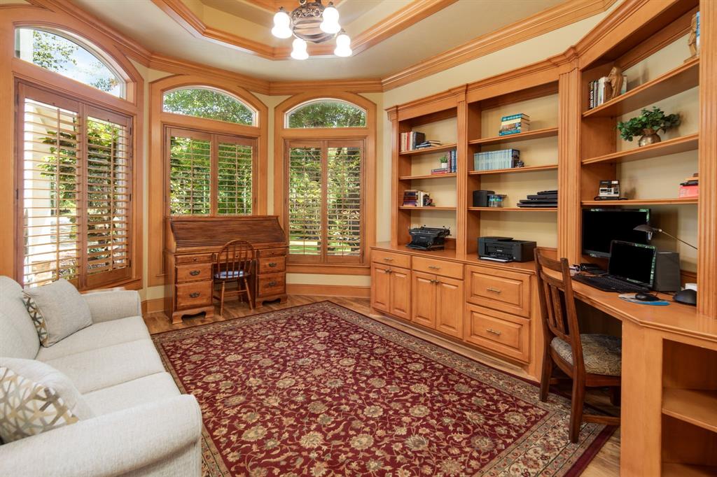 15609 Crown Oaks Drive, Montgomery, Texas image 24