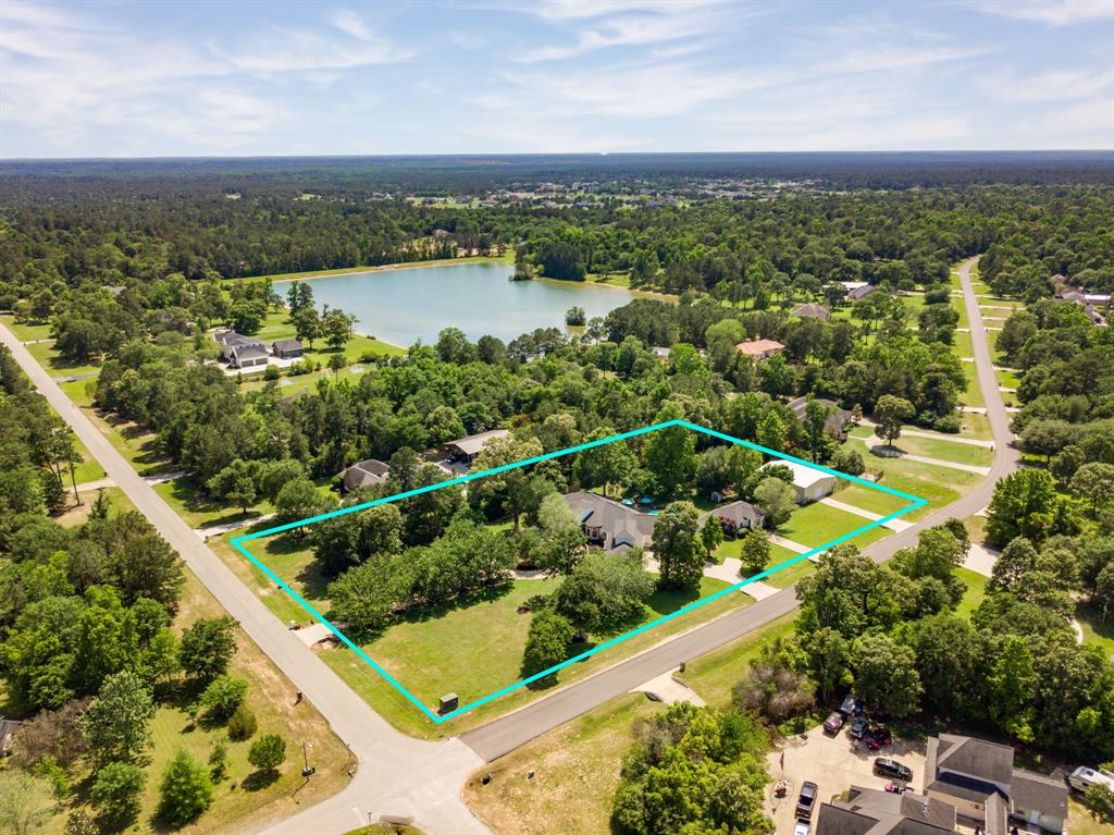 15609 Crown Oaks Drive, Montgomery, Texas image 48