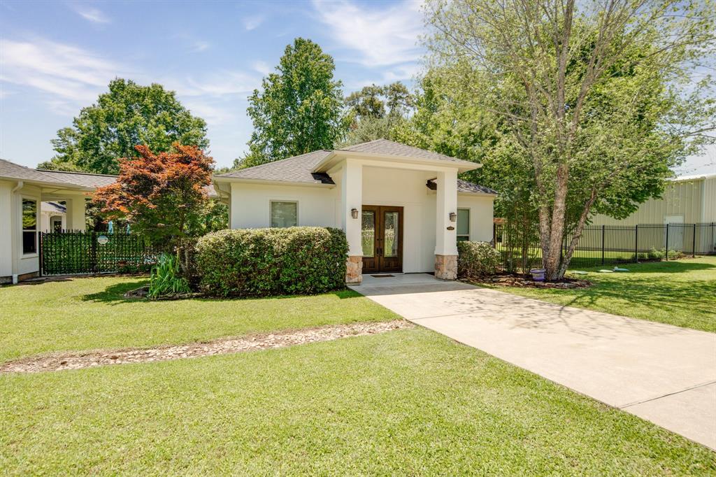 15609 Crown Oaks Drive, Montgomery, Texas image 36