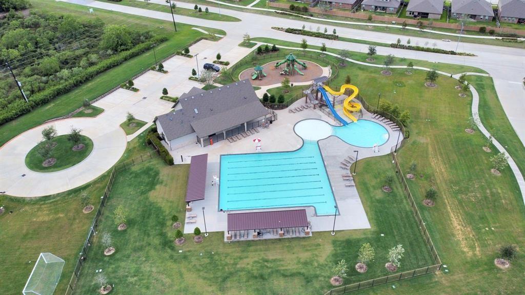 1035 Park Crest Drive, Missouri City, Texas image 8