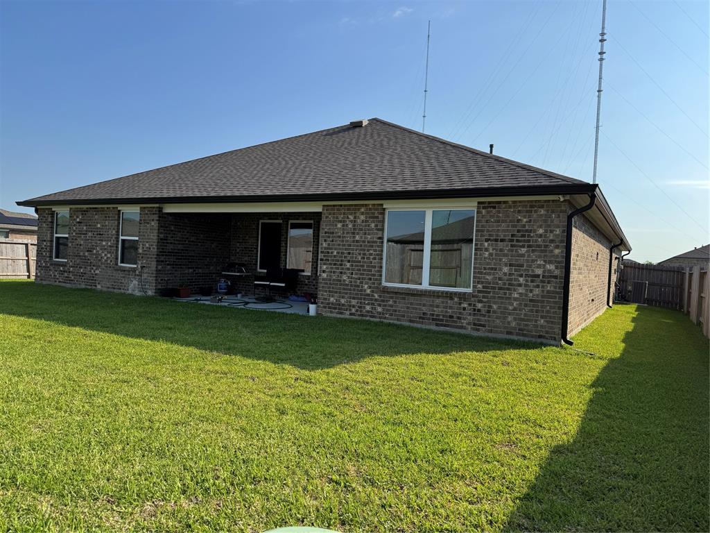 1035 Park Crest Drive, Missouri City, Texas image 5