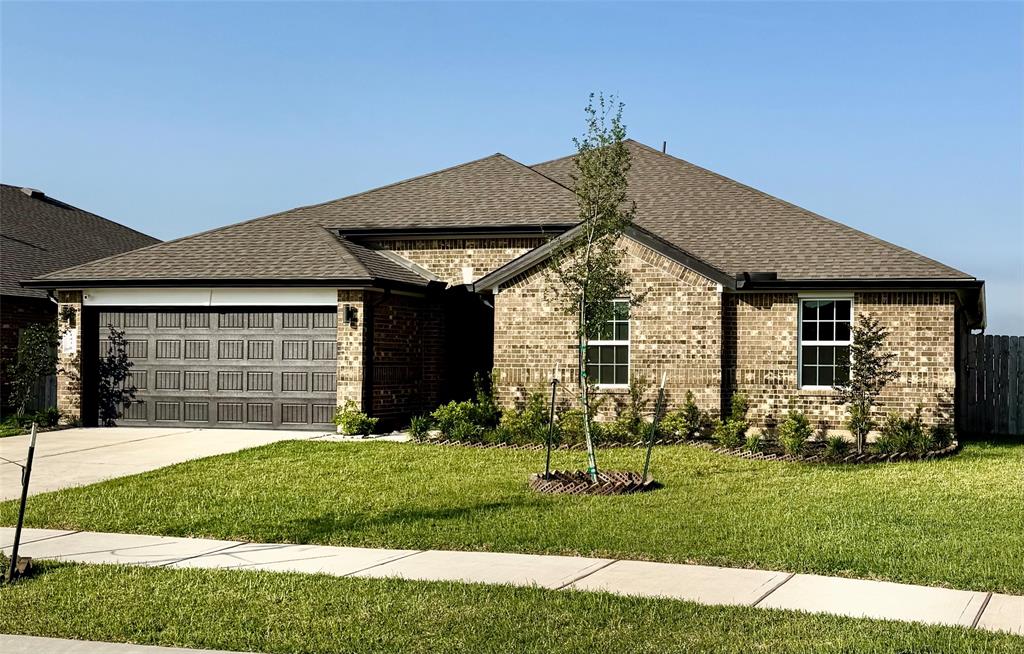 1035 Park Crest Drive, Missouri City, Texas image 1